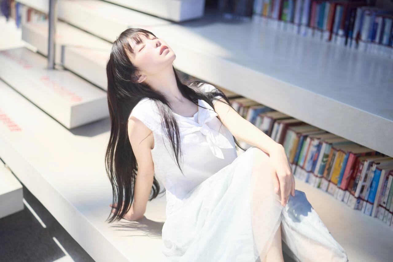 Shika小鹿鹿 – 图书馆-2mgame