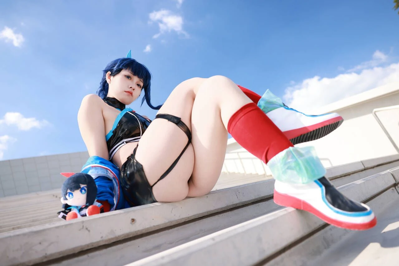 G44不会受伤 – 宝多六花 Dreamy Divas Ver. 【SSSS.古立特】 【35P 440M】-2mgame