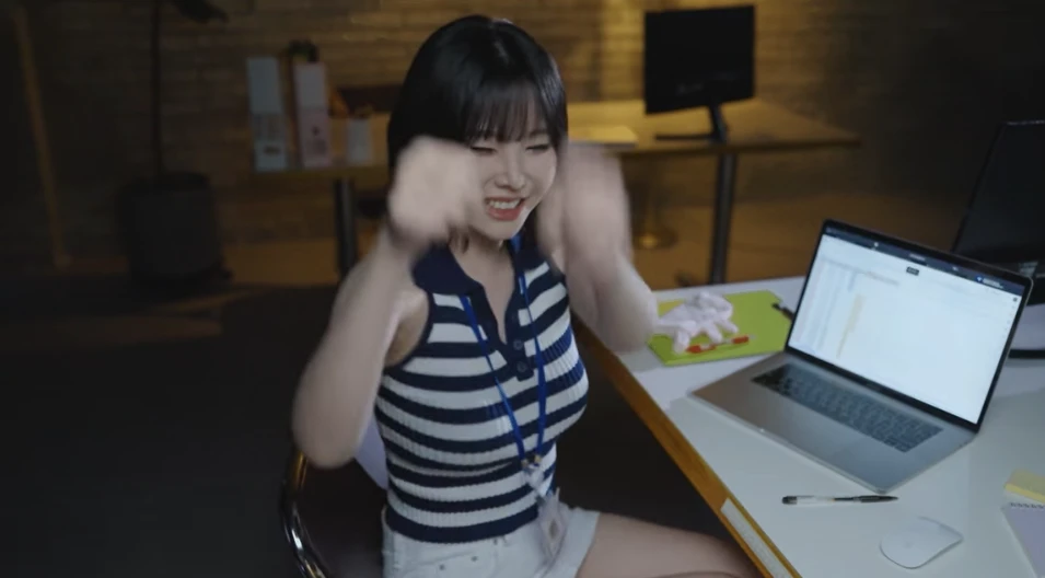 图片[6]-【PC】【嘘, 美女拍摄中】官方中文 解压即玩-2mgame